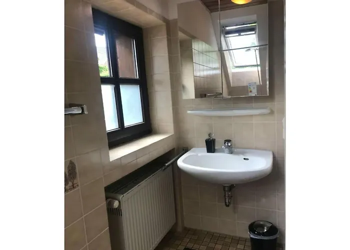 Nyaraló In The Schildesch Town Center